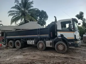 Scania Mende 114c