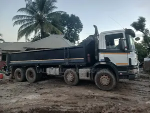 Scania Mende 114c