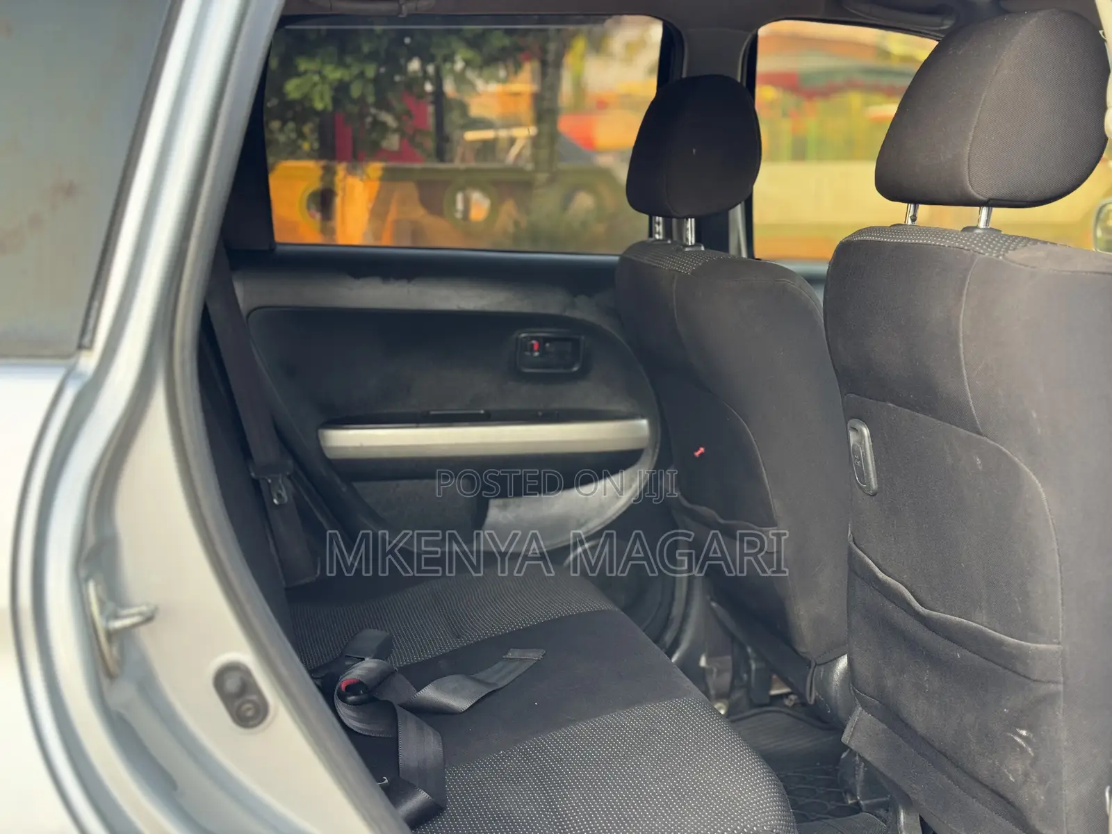 Toyota IST 2005 Silver