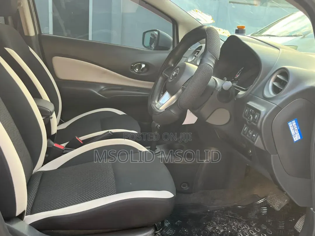Nissan Note 2018 Silver