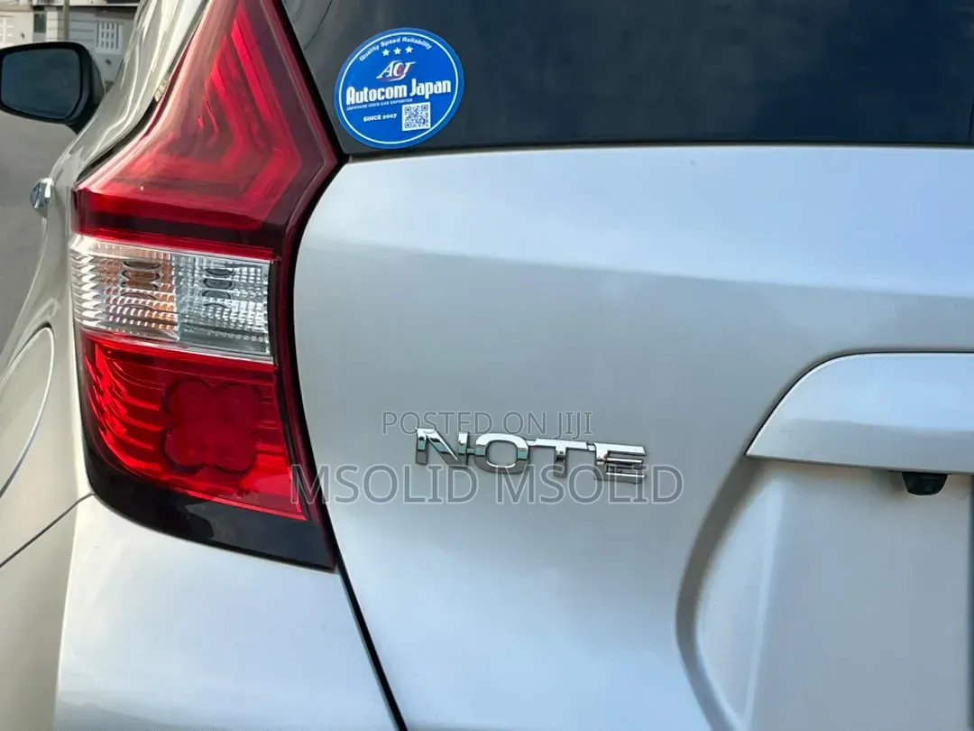 Nissan Note 2018 Silver