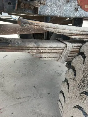 Mitsubishi Canter Tipper Engine 1998 White