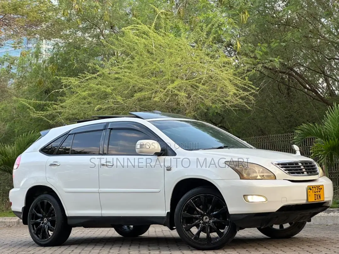 Toyota Harrier 2007 White