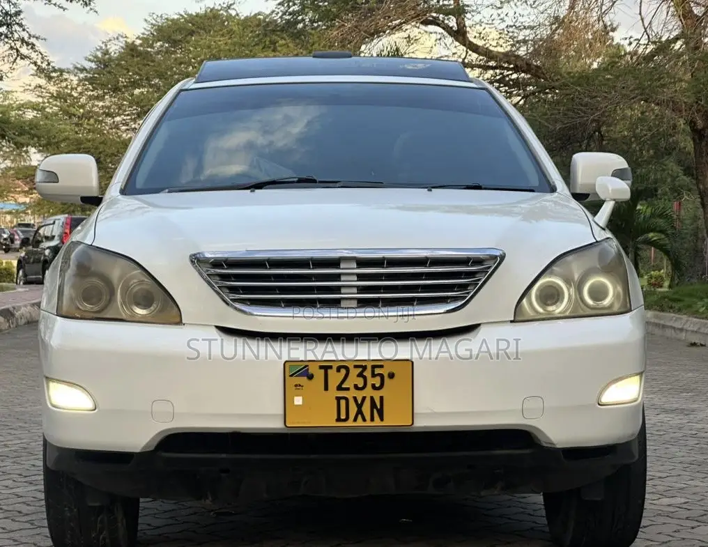 Toyota Harrier 2007 White