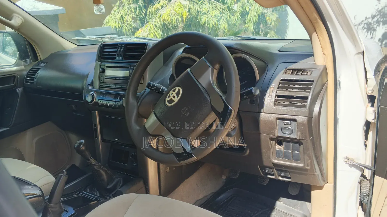 Toyota Land Cruiser Prado 2009 White