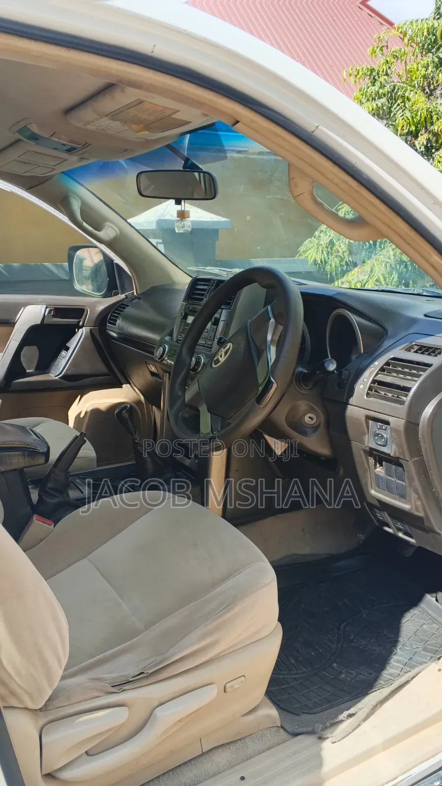 Toyota Land Cruiser Prado 2009 White