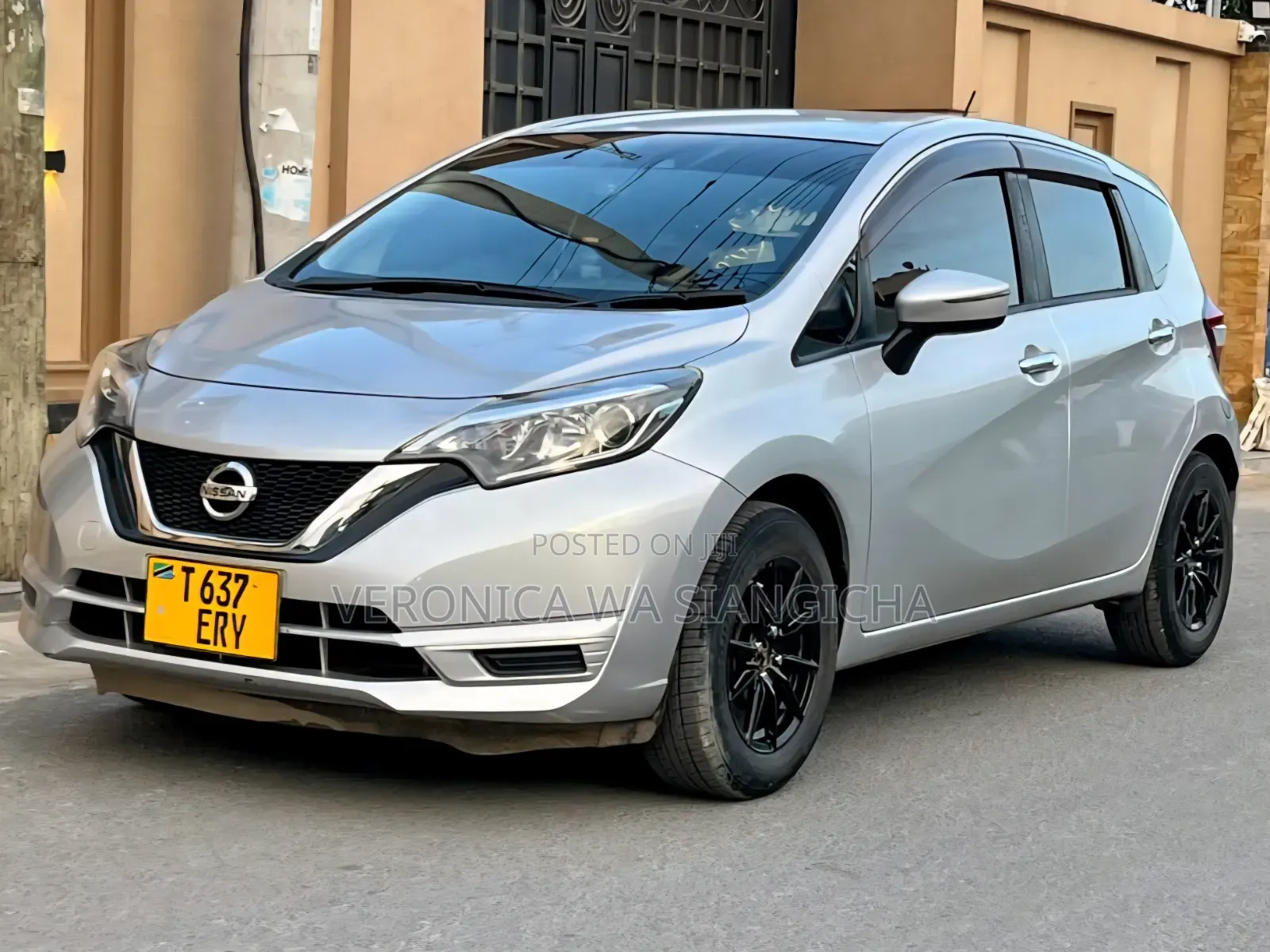 Nissan Note 2018 Silver