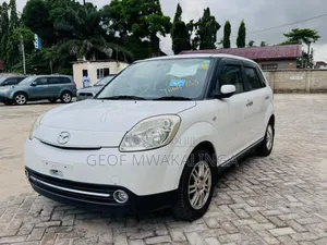 Mazda Verisa 2009 Pearl