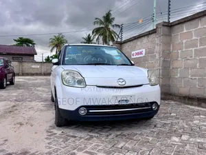Mazda Verisa 2009 Pearl