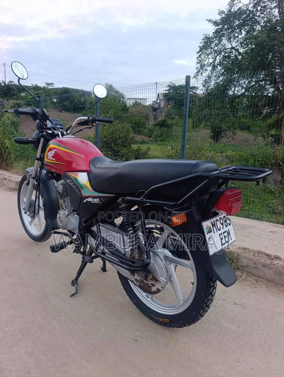 Honda CB 2025 Black
