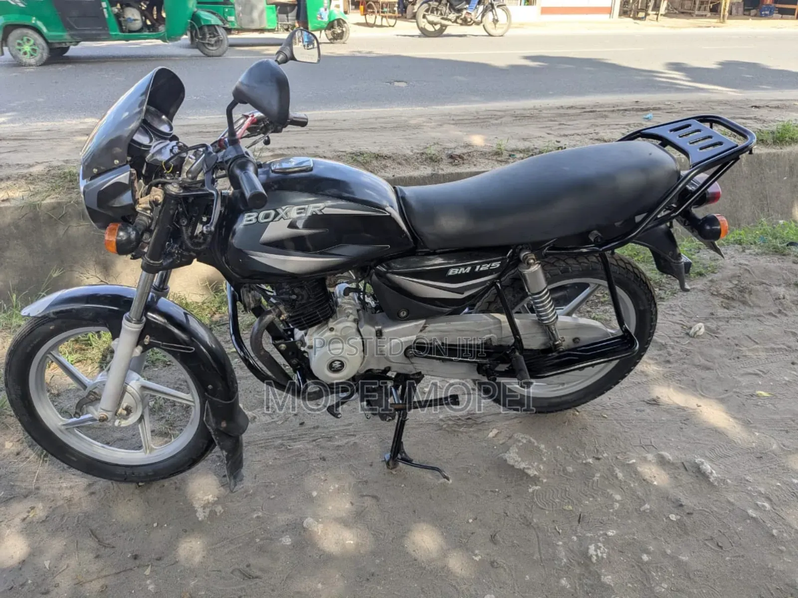 Bajaj Boxer 125 2022 Black