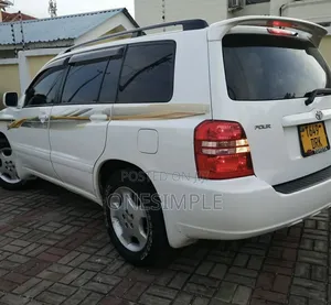 Toyota Kluger 2000 White