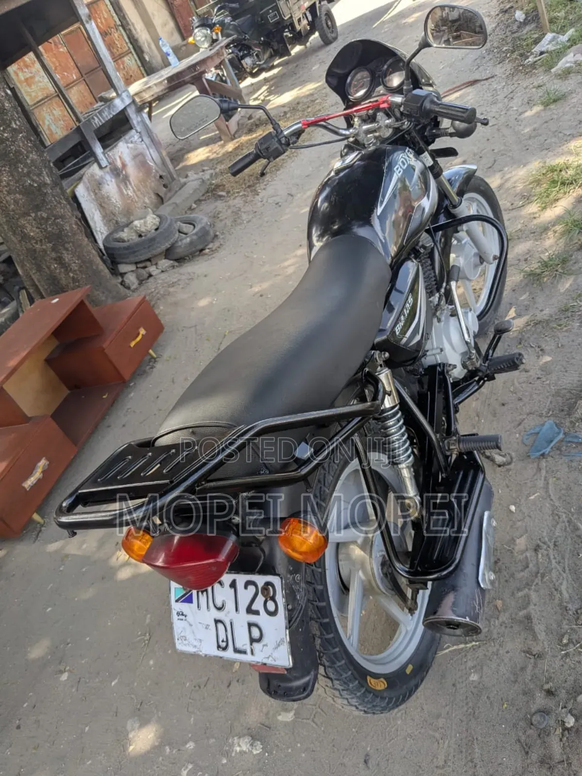 Bajaj Boxer 125 2022 Black