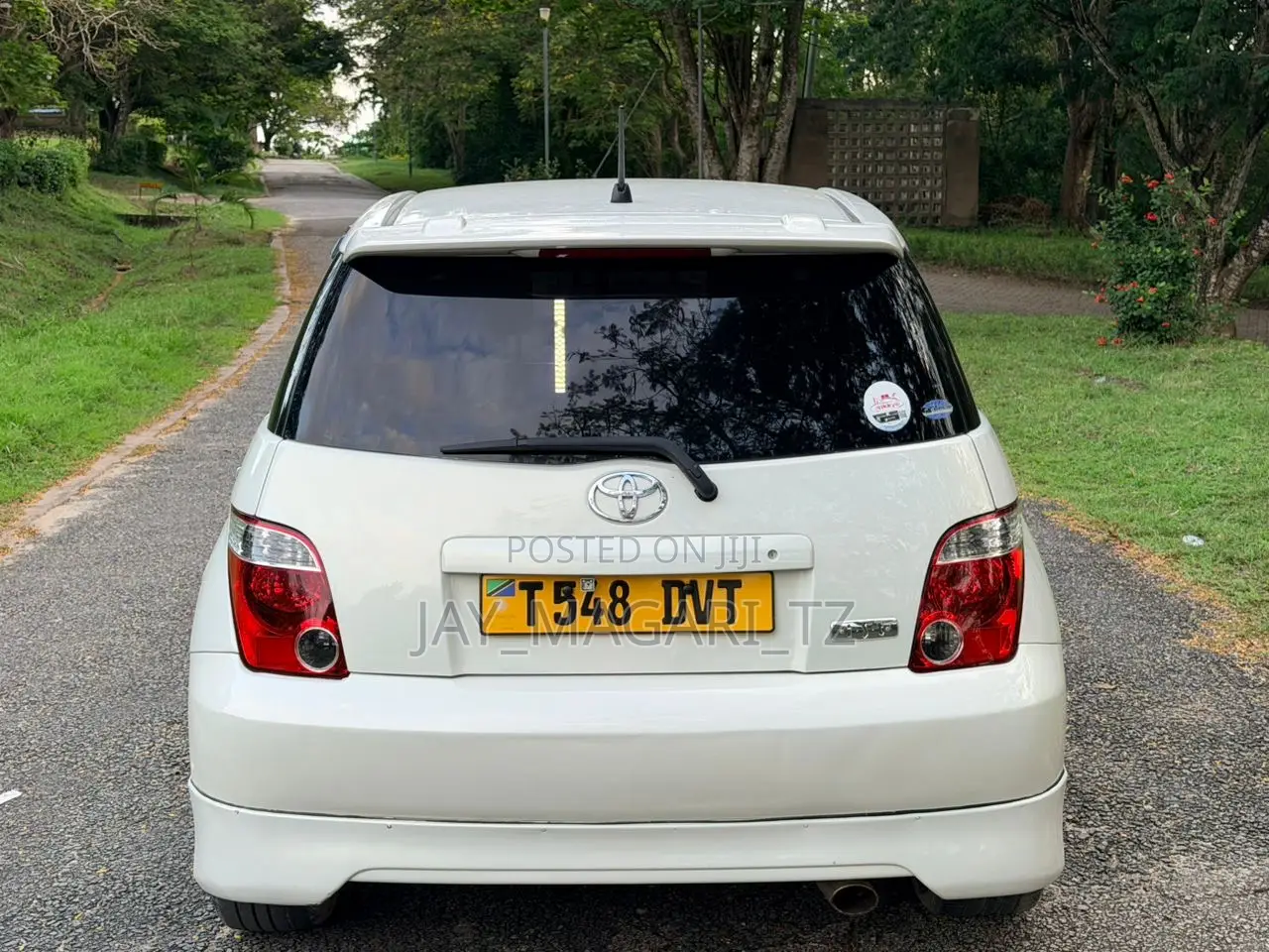 Toyota IST 2005 White
