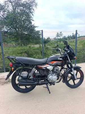 New TVS Apache 180 RTR 2025 Black