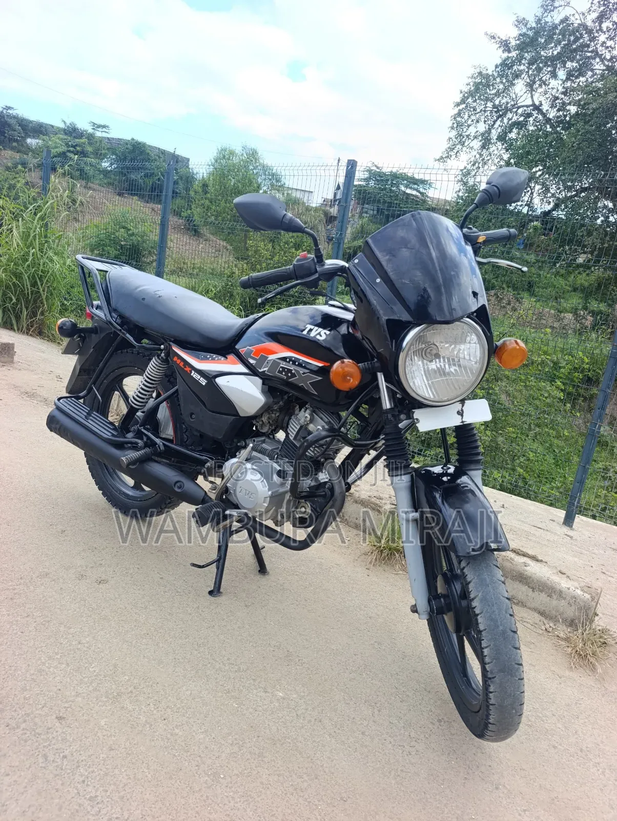 New TVS Apache 180 RTR 2025 Black