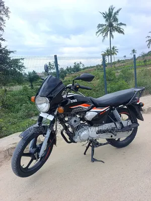 New TVS Apache 180 RTR 2025 Black