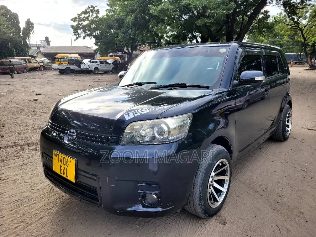 Toyota Corolla Rumion 2010 Blue