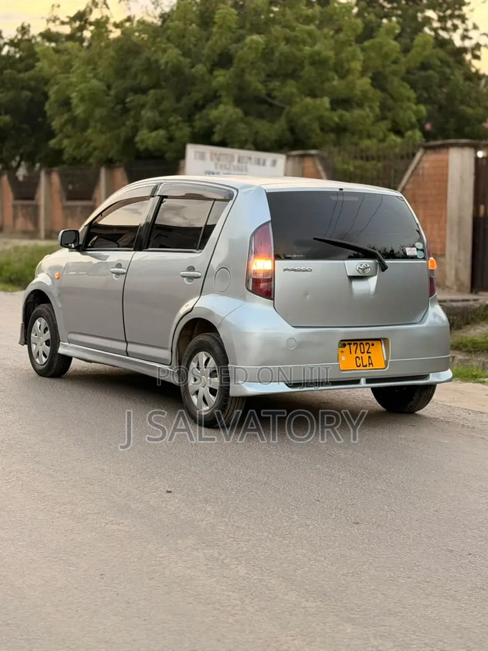 Toyota Passo 2005 Silver