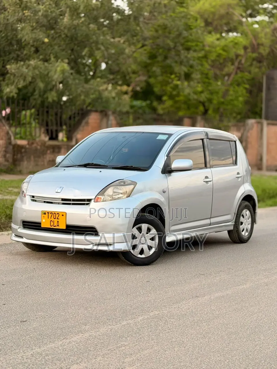 Toyota Passo 2005 Silver