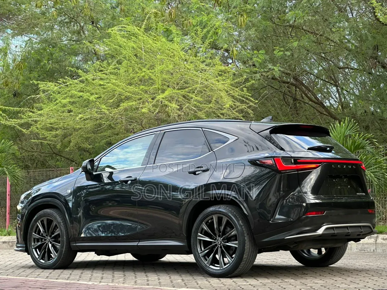 Lexus NX 2022 Black