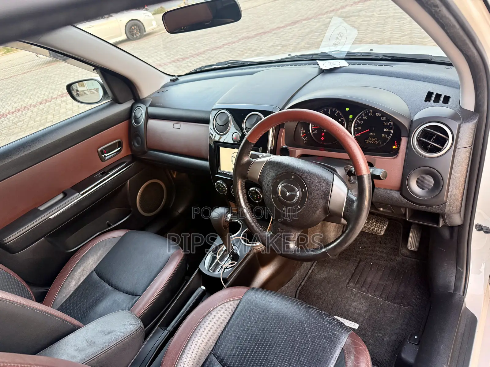 Mazda Verisa 2008 White