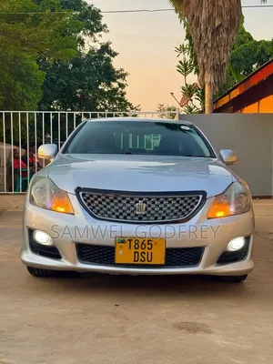 Toyota Crown 2009 Silver