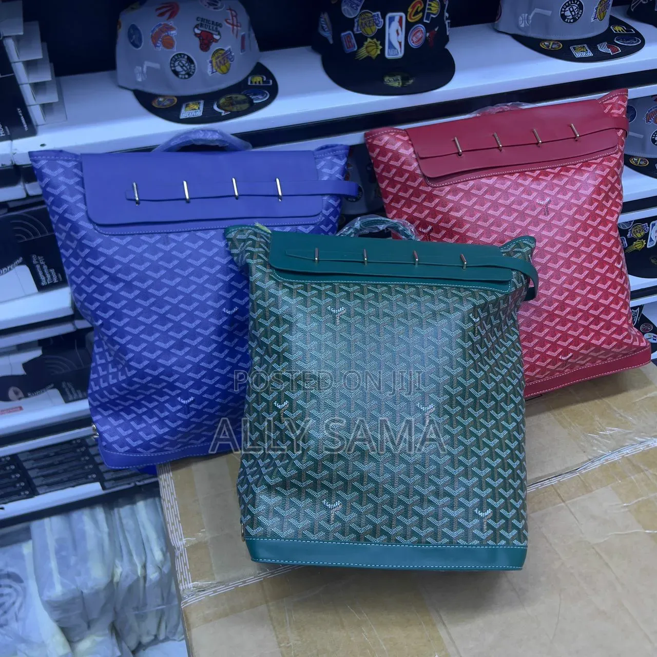 Unisex Bags Louis Vuitton Material Leather