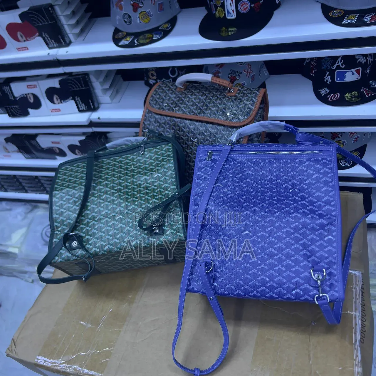 Unisex Bags Louis Vuitton Material Leather
