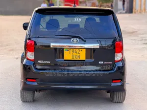 Toyota Rumion 1.5 FWD 2021 Black