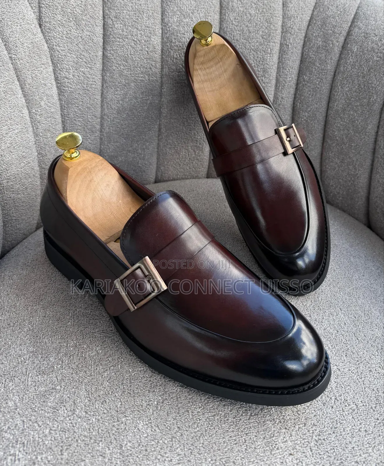Clarks Bland