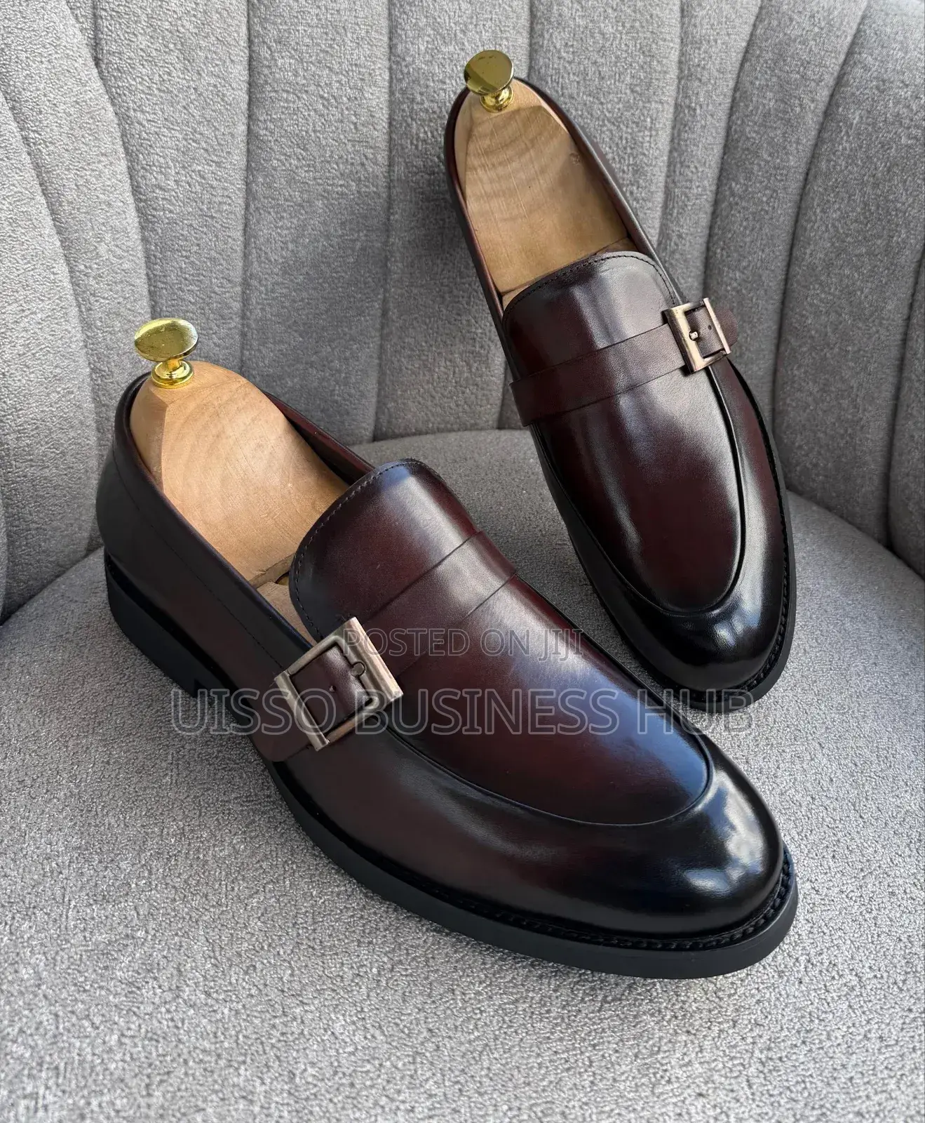 Clarks Bland