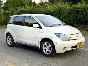 Toyota IST 2005 White