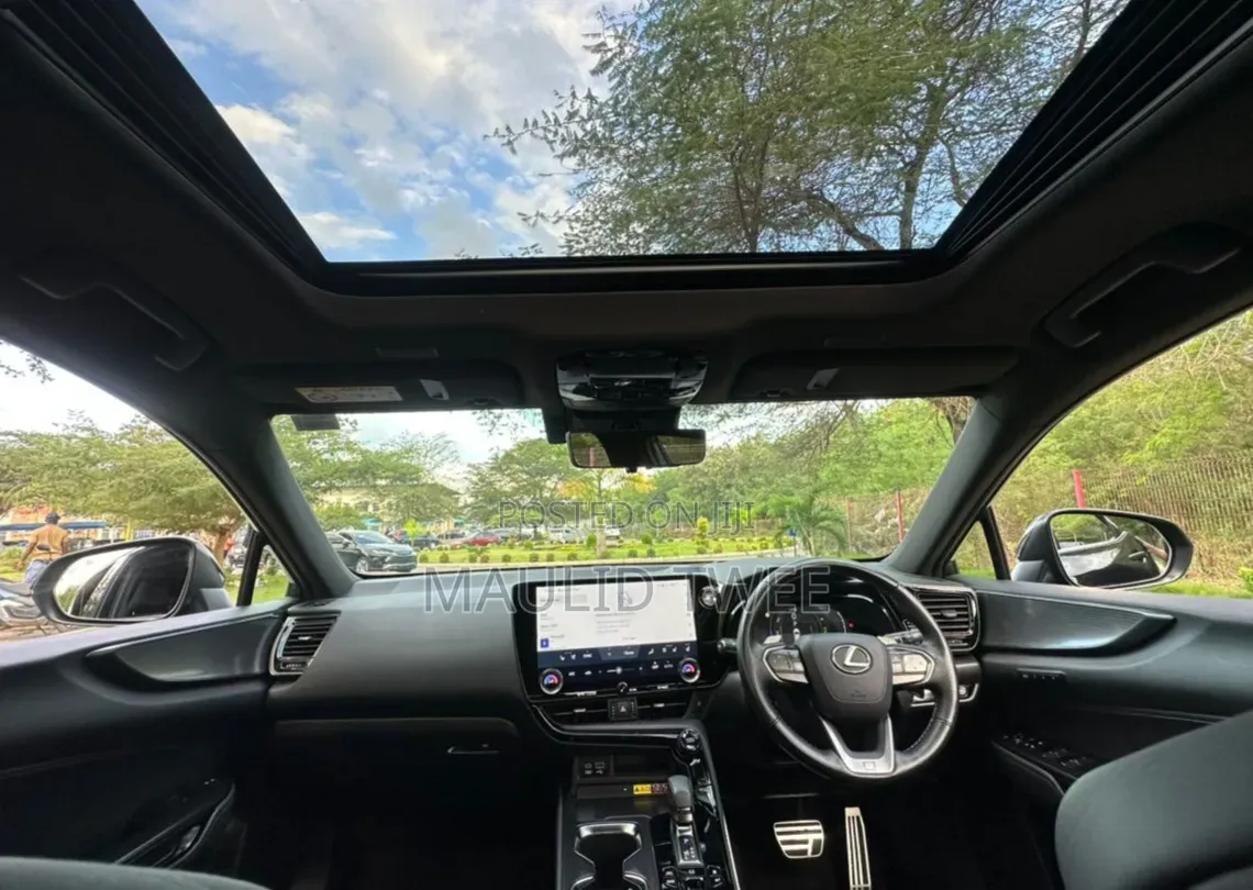 Lexus NX 2022 Black