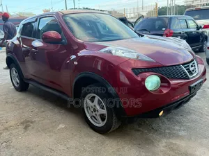 Nissan Juke 2012 Red