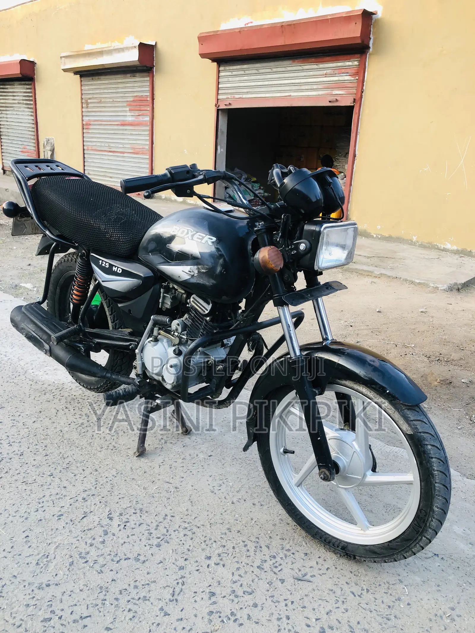Bajaj Boxer 125 2024 Black