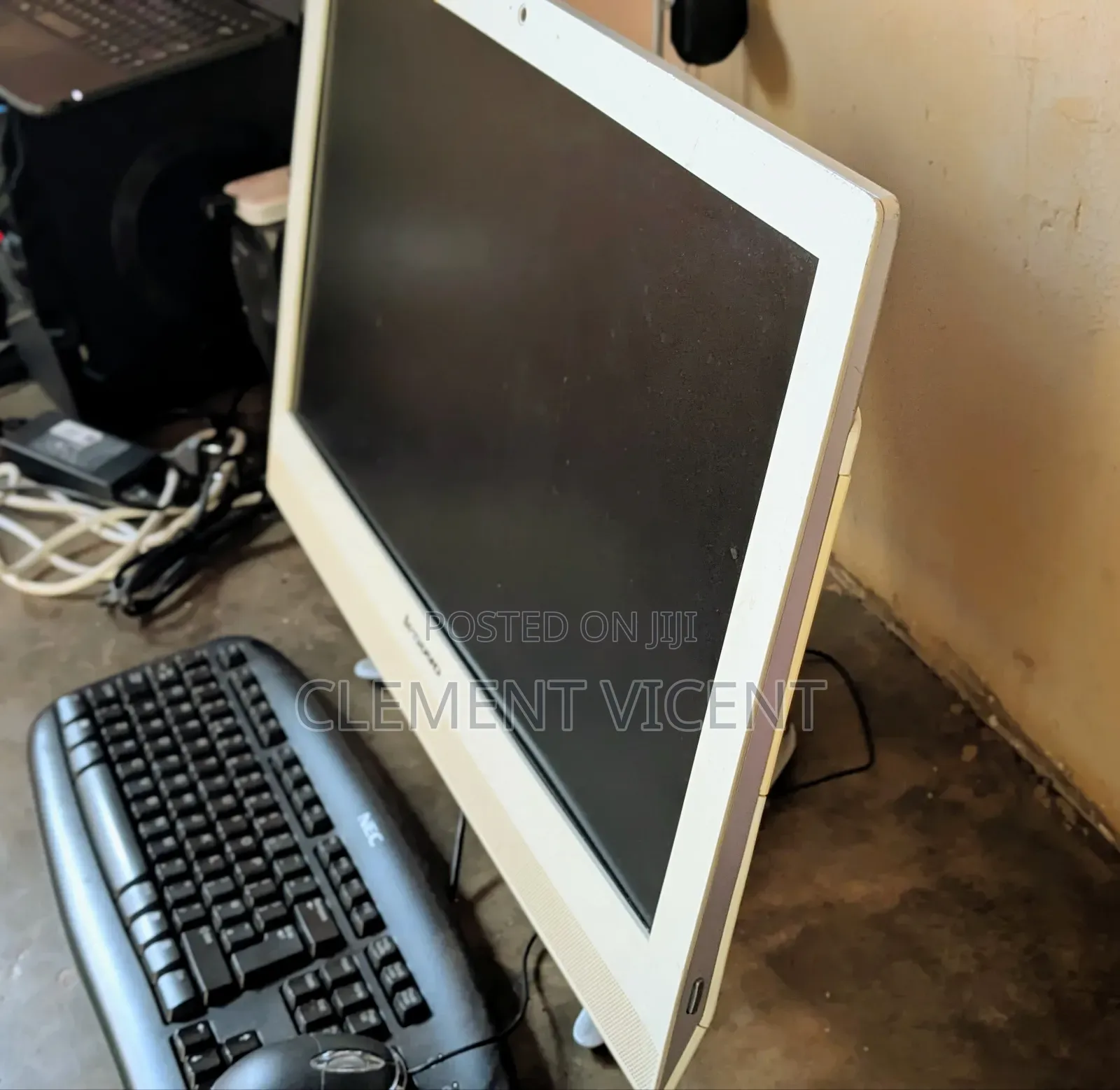 Desktop Computer Lenovo 8GB Intel Core i5 HDD 1T