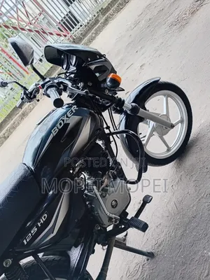 Bajaj Boxer 125 2025 Black