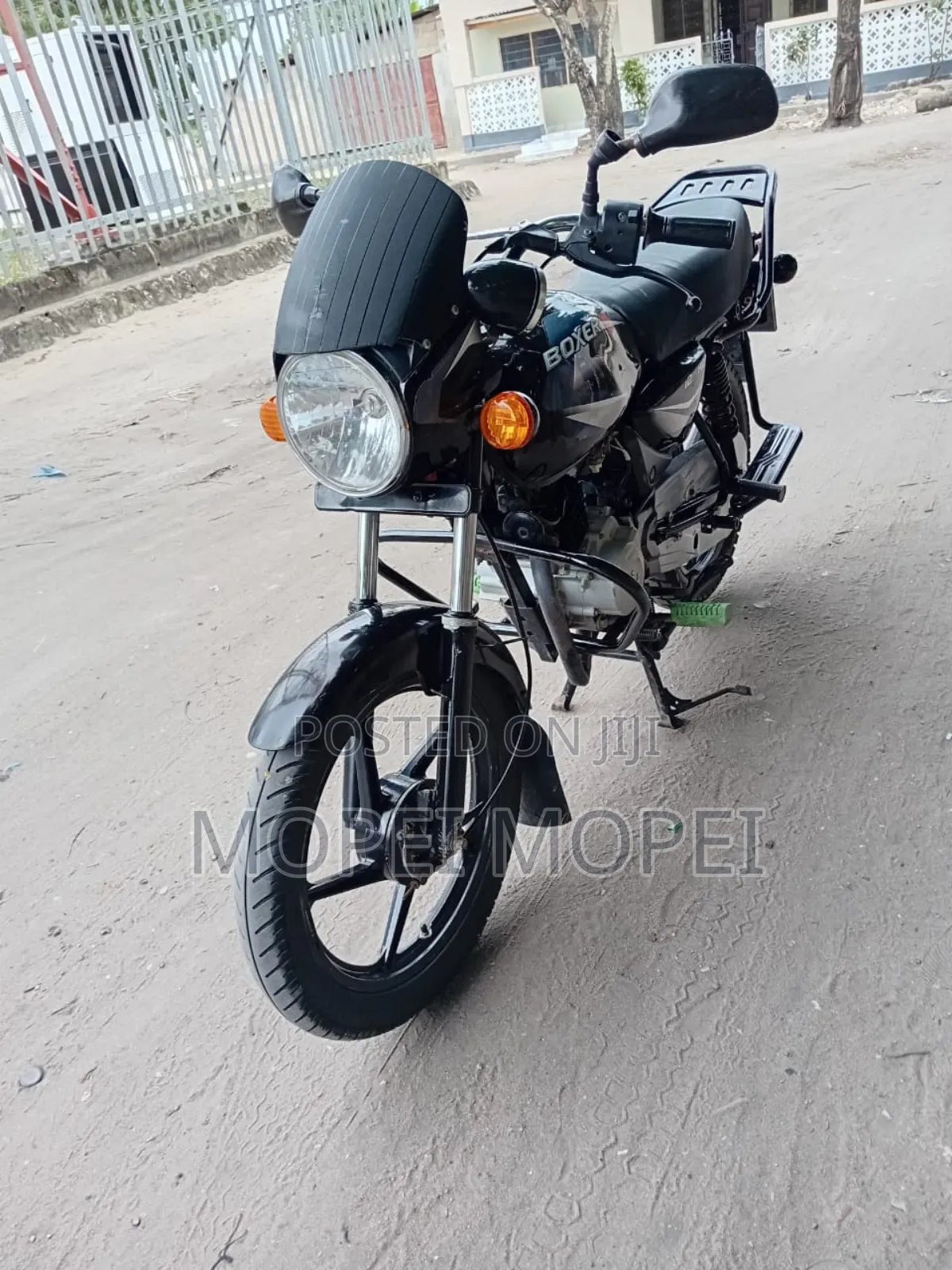 Bajaj Boxer 125 2025 Black
