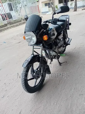 Bajaj Boxer 125 2025 Black