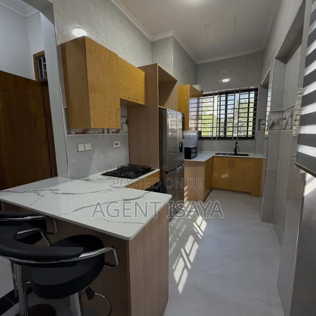 Furnished 2bdrm Apartment in Msasani for rent