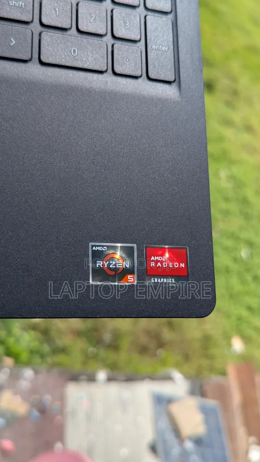 Laptop Dell 8GB AMD Ryzen 5 SSHD+SSD 128GB
