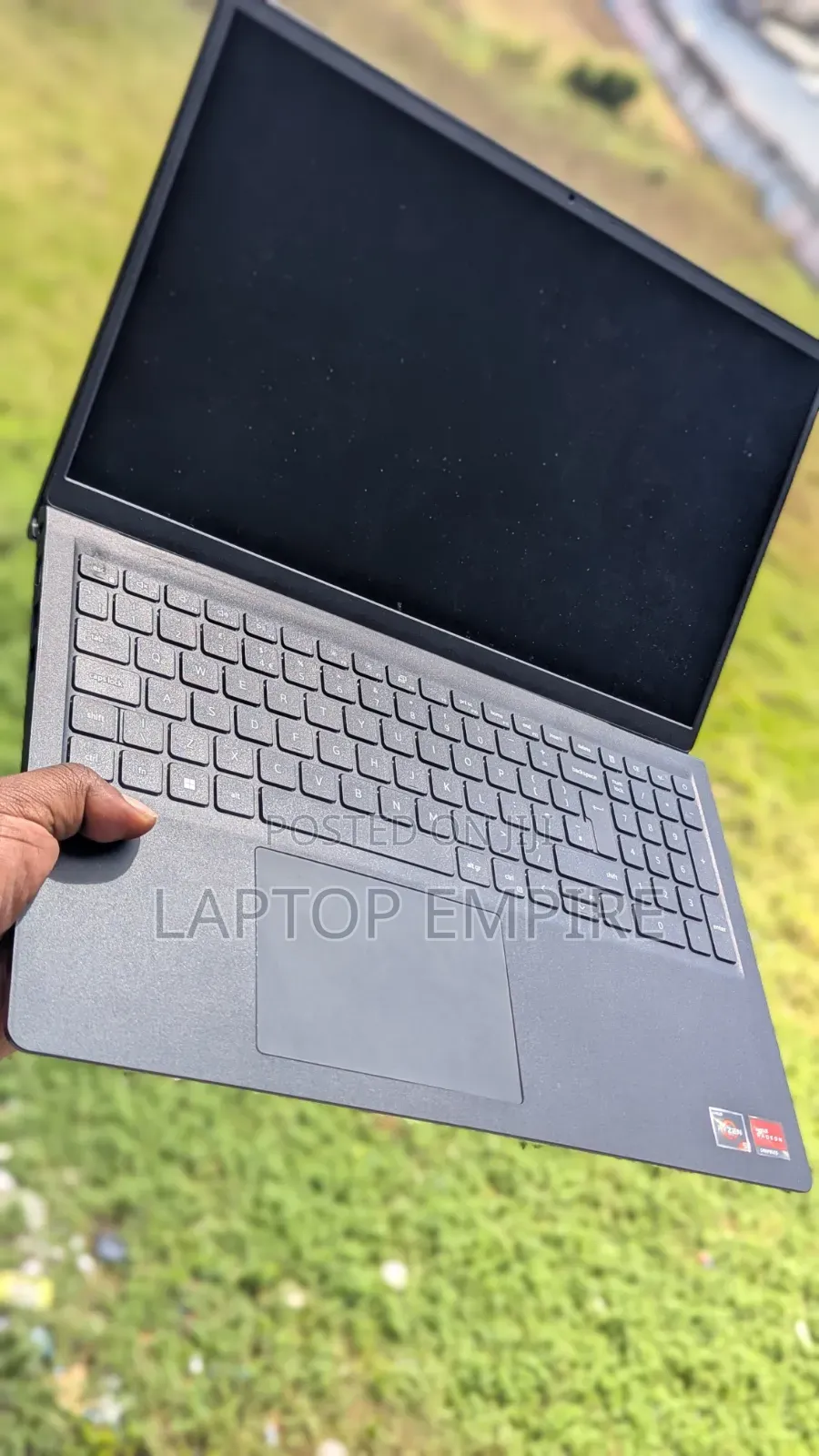 Laptop Dell 8GB AMD Ryzen 5 SSHD+SSD 128GB