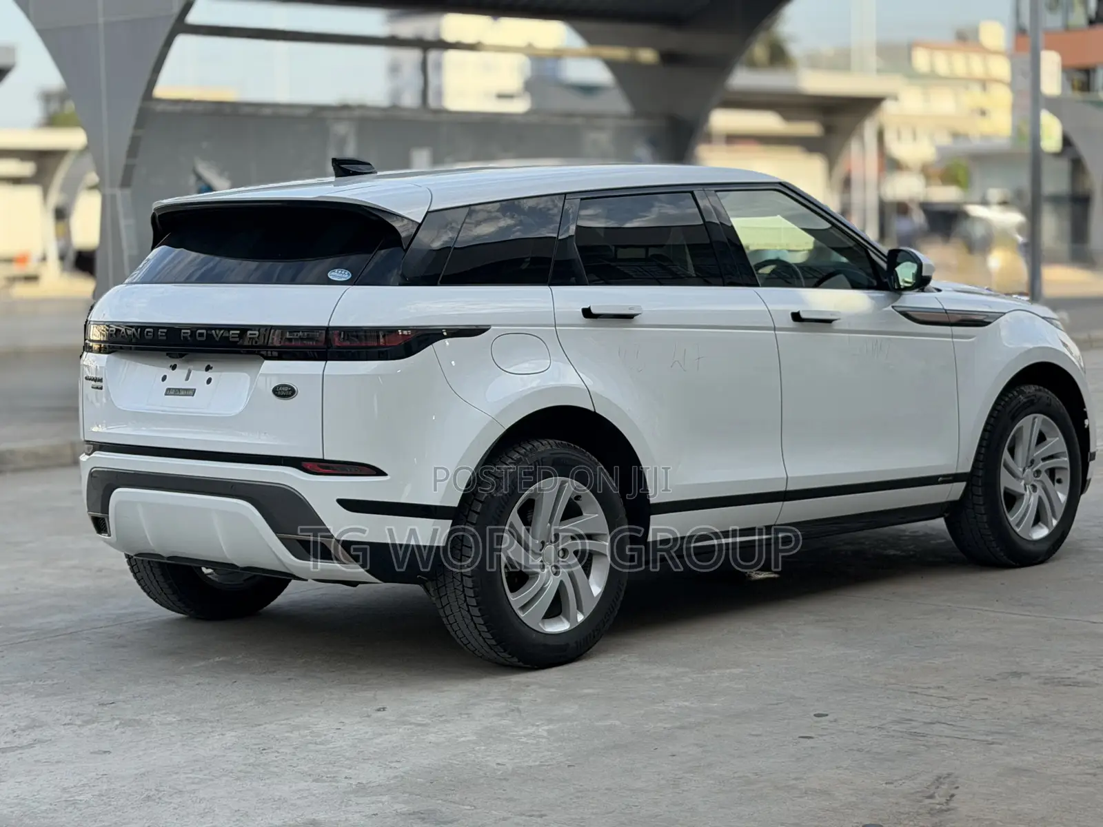 Land Rover Range Rover Evoque R-Dynamic HSE AWD 2020 White
