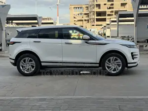 Land Rover Range Rover Evoque R-Dynamic HSE AWD 2020 White