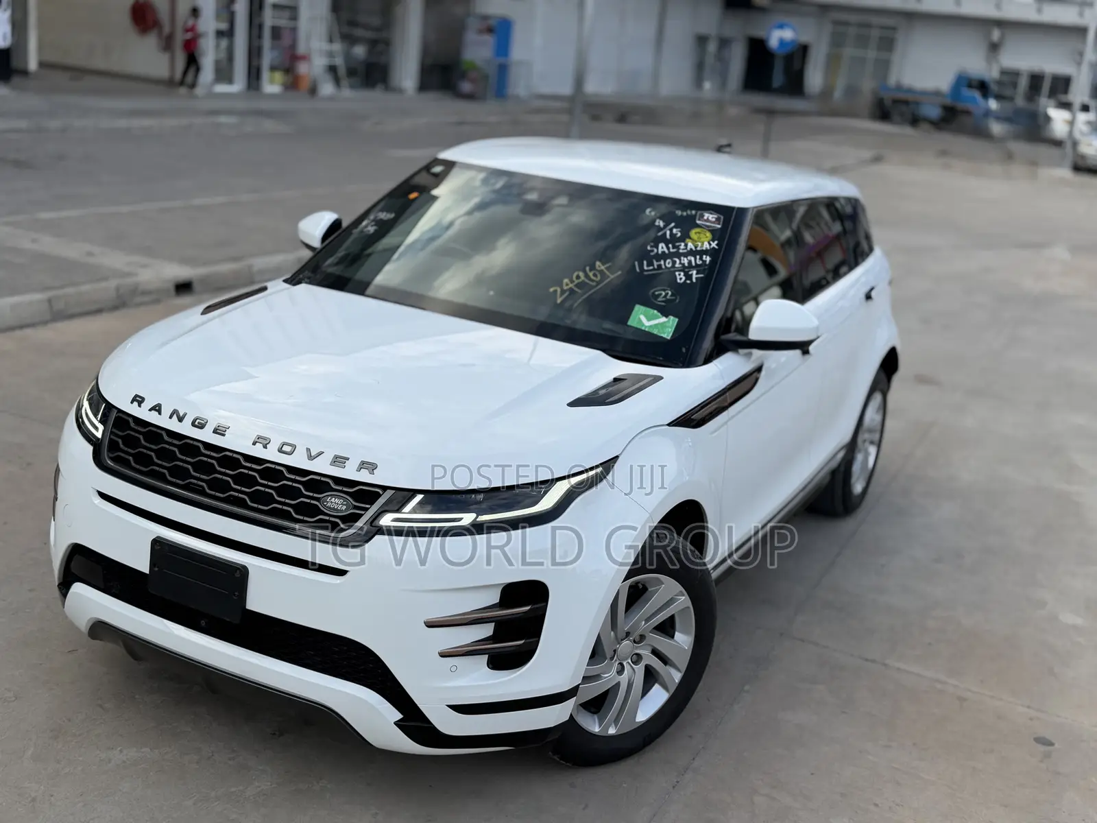 Land Rover Range Rover Evoque R-Dynamic HSE AWD 2020 White