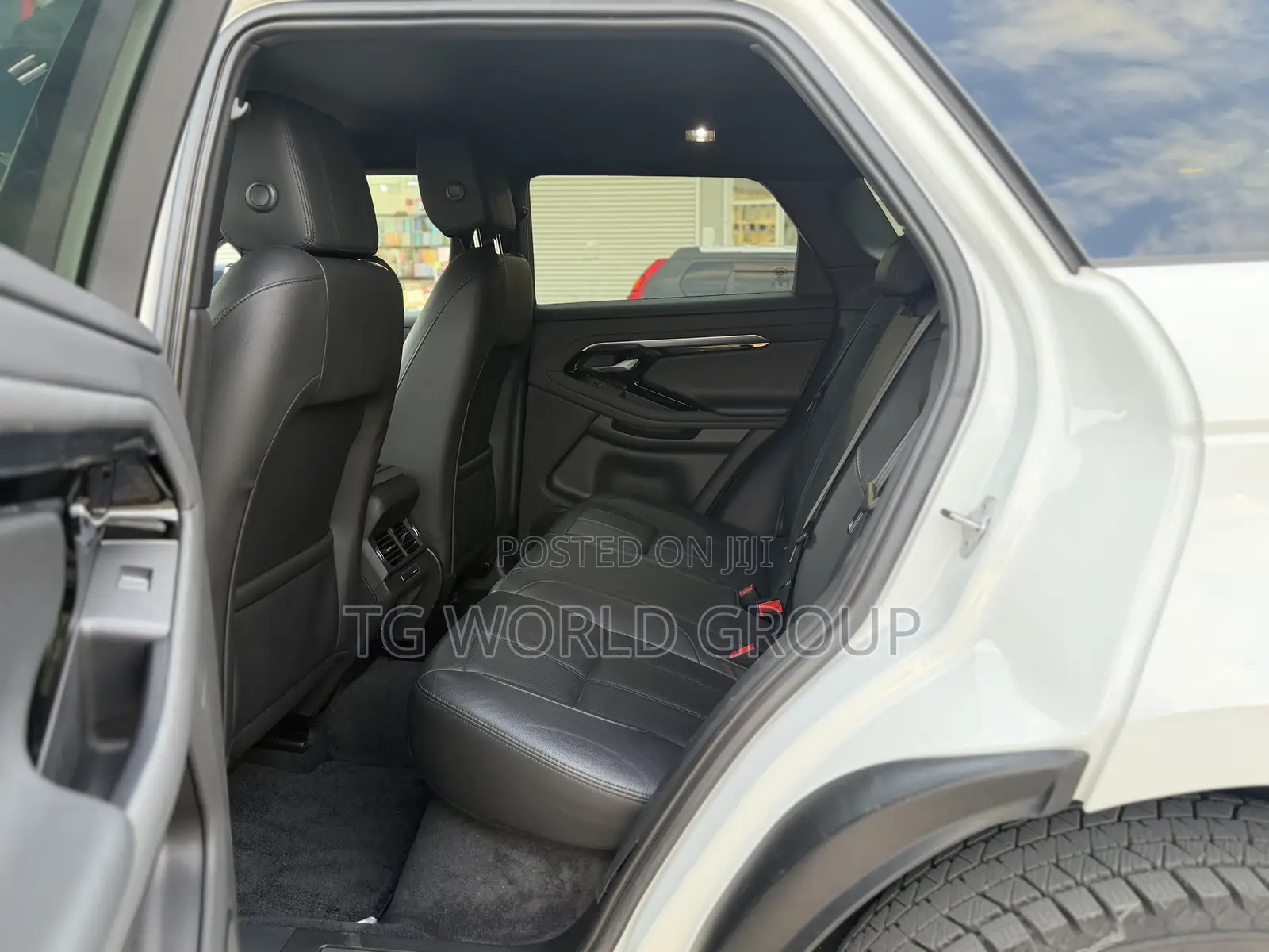 Land Rover Range Rover Evoque R-Dynamic HSE AWD 2020 White