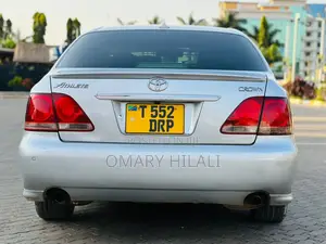 Toyota Crown 2006 Silver