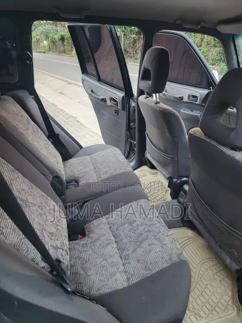 Toyota RAV4 Automatic 2000 Silver