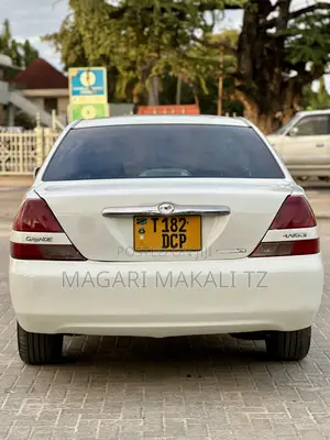 Toyota Mark II 2002 White